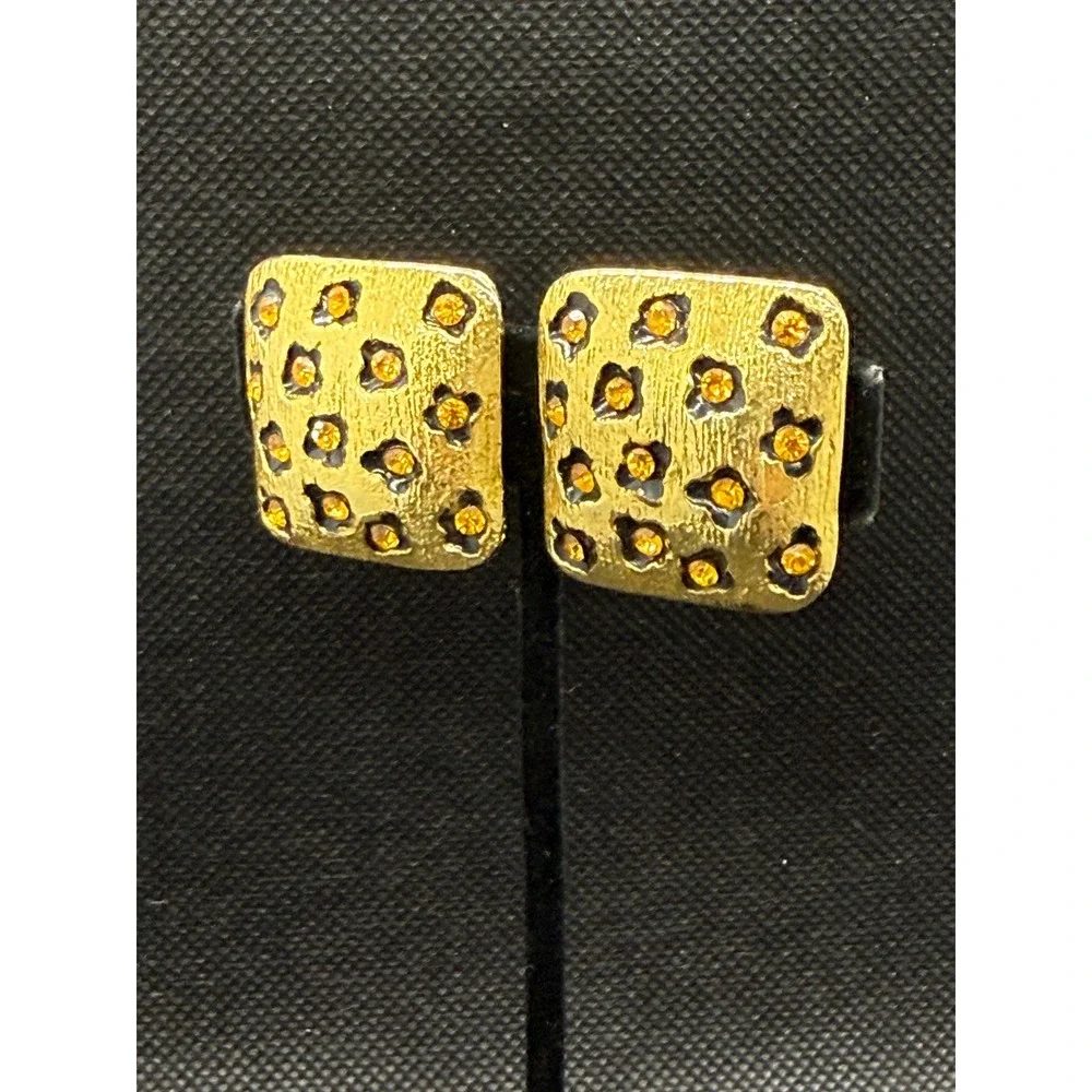 N/A vintage gold